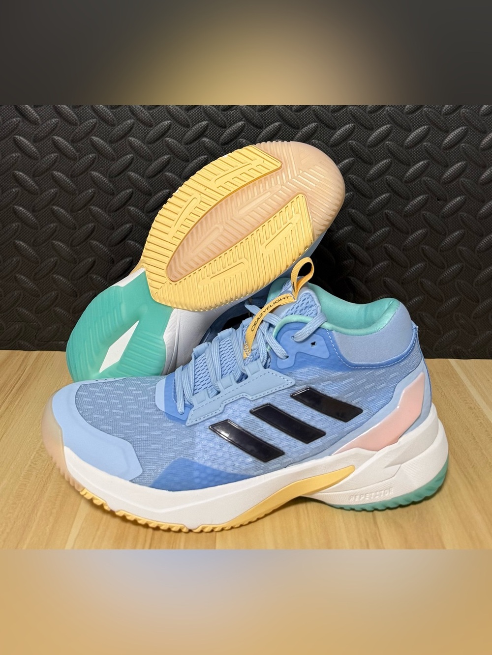 adidas Crazyflight 6 Mid Indoor Volleyball Blue Shoes HP7032 Womens Size 8
